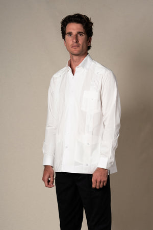 Off White Plain Cotton Guayabera Shirt — sastreria a medida BUND, lookbook Costa Vice Spring Summer 26