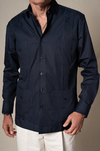 Dark Navy Plain Cotton Guayabera Shirt — detalle del tejido, BUND Costa Vice SS26