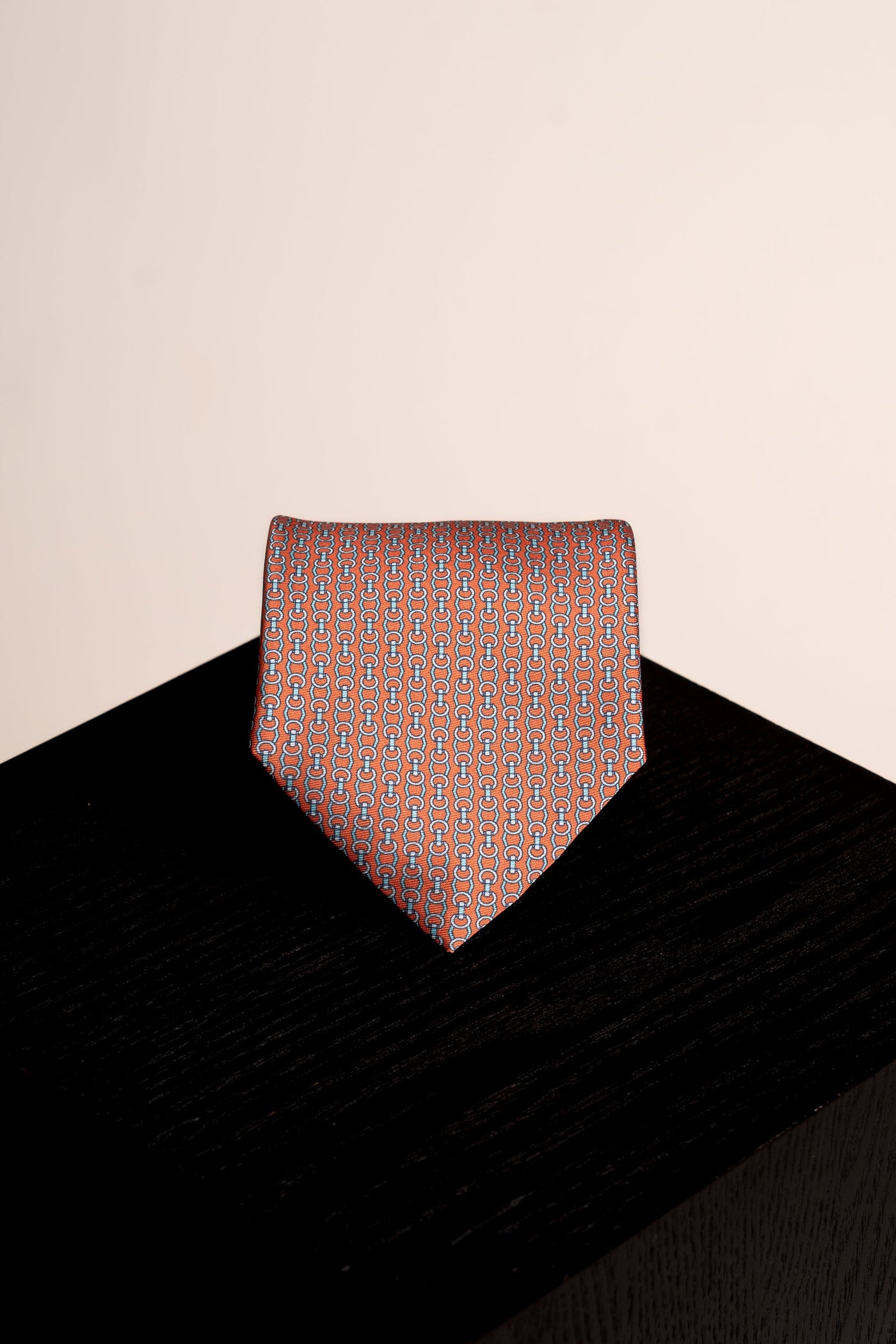 Corbata Stirrups Light Orange