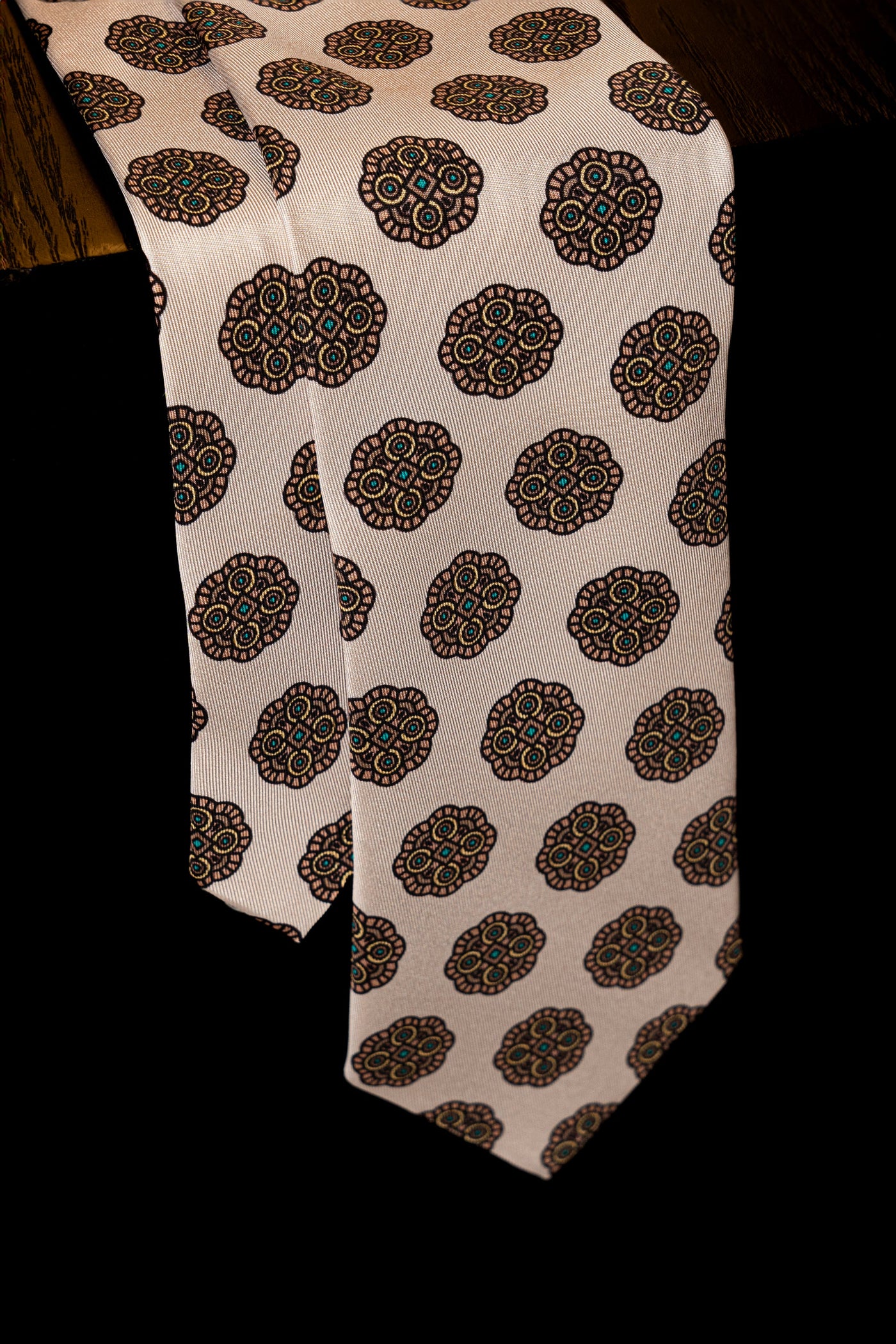 Corbata Beige Maya