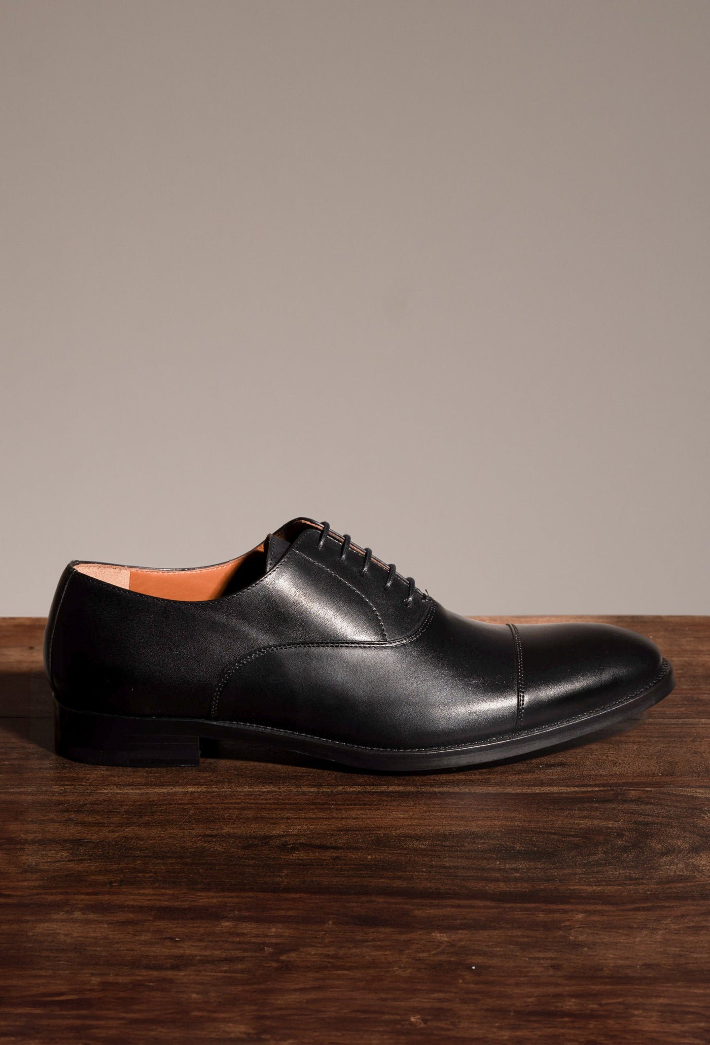 Oxford in Black