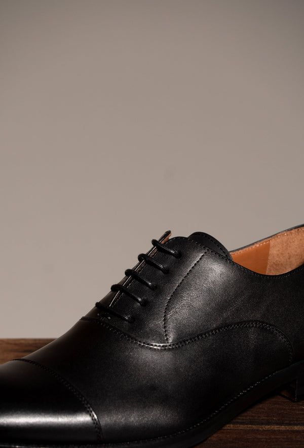 Oxford in Black